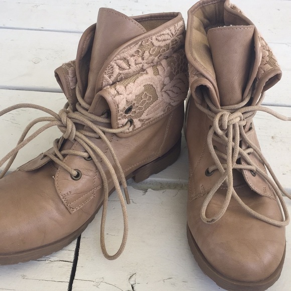 Rock & Candy Shoes - Lace trimmed boots, super cute & versatile